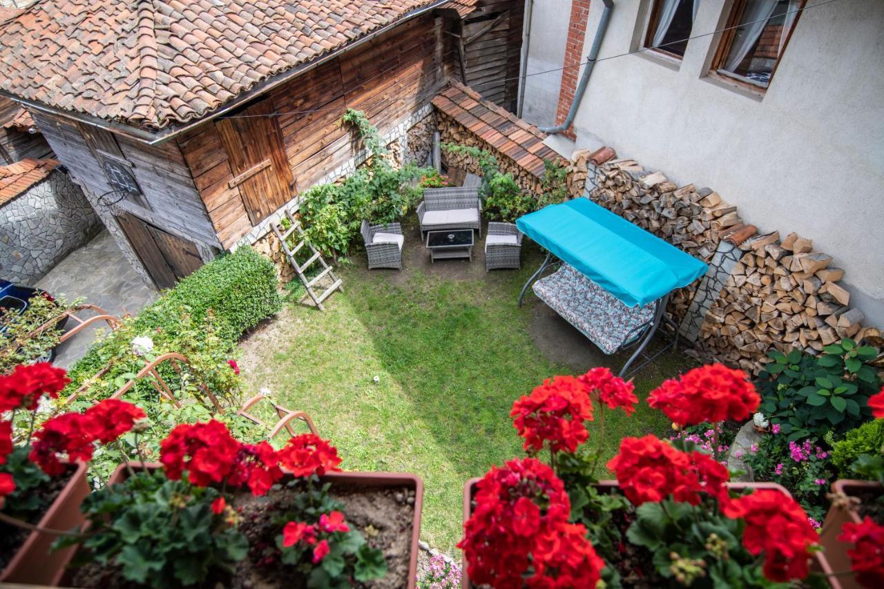 Guest House Roden Dom Kopriwschtiza Exterior foto