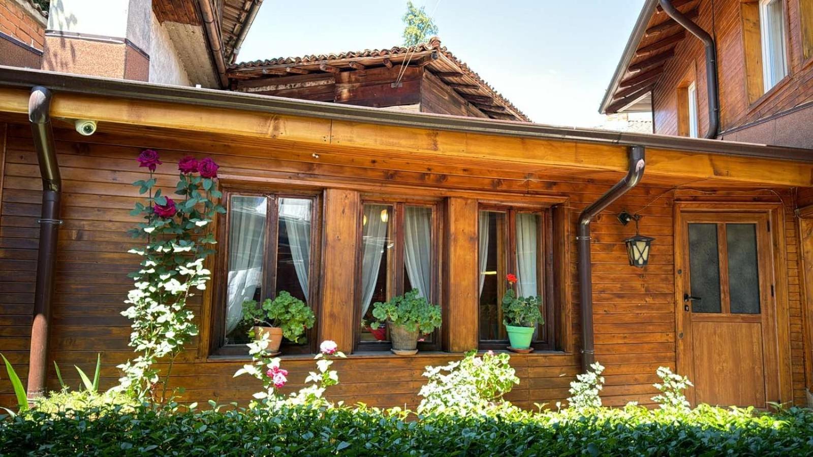 Guest House Roden Dom Kopriwschtiza Exterior foto