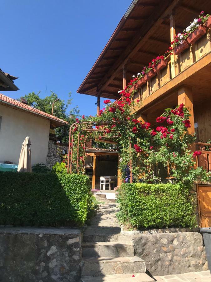 Guest House Roden Dom Kopriwschtiza Exterior foto